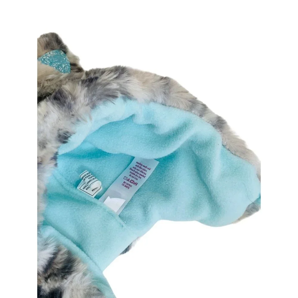 Justice Girl’s Letter N One Size Cheetah Cat Earflap Hat Faux Fur Grey Teal Blue